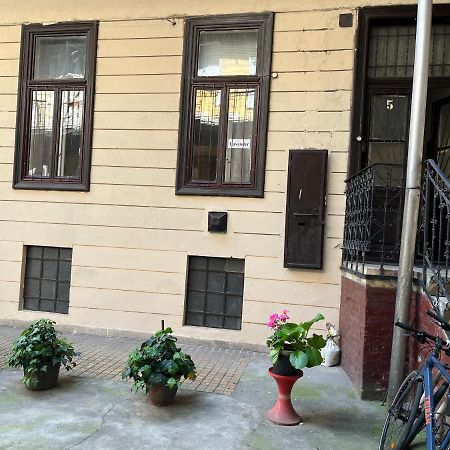 Lavender Apartment Near Heroes' Square & Puskas Stadium Budapeszt Zewnętrze zdjęcie