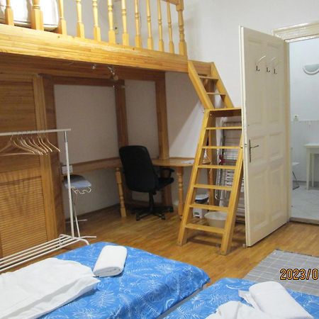 Lavender Apartment Near Heroes' Square & Puskas Stadium Budapeszt Zewnętrze zdjęcie